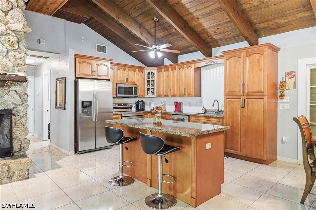 3 Bed SingleFamilyResidence for Sale in Naples, photo 8