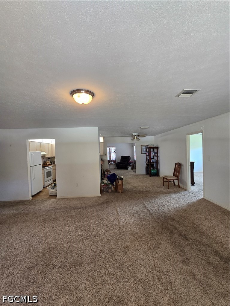 3 Bed SingleFamilyResidence for Sale in Not Applicable, photo 8