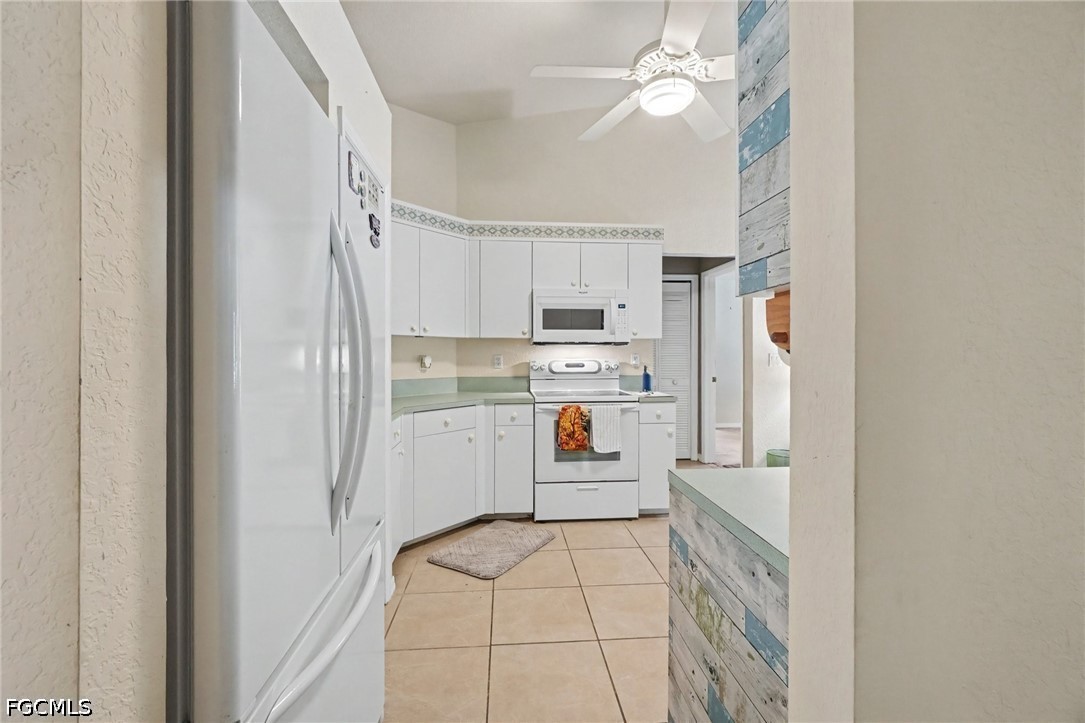 3 Bed Pool Home for Sale in Cape Coral, photo 8