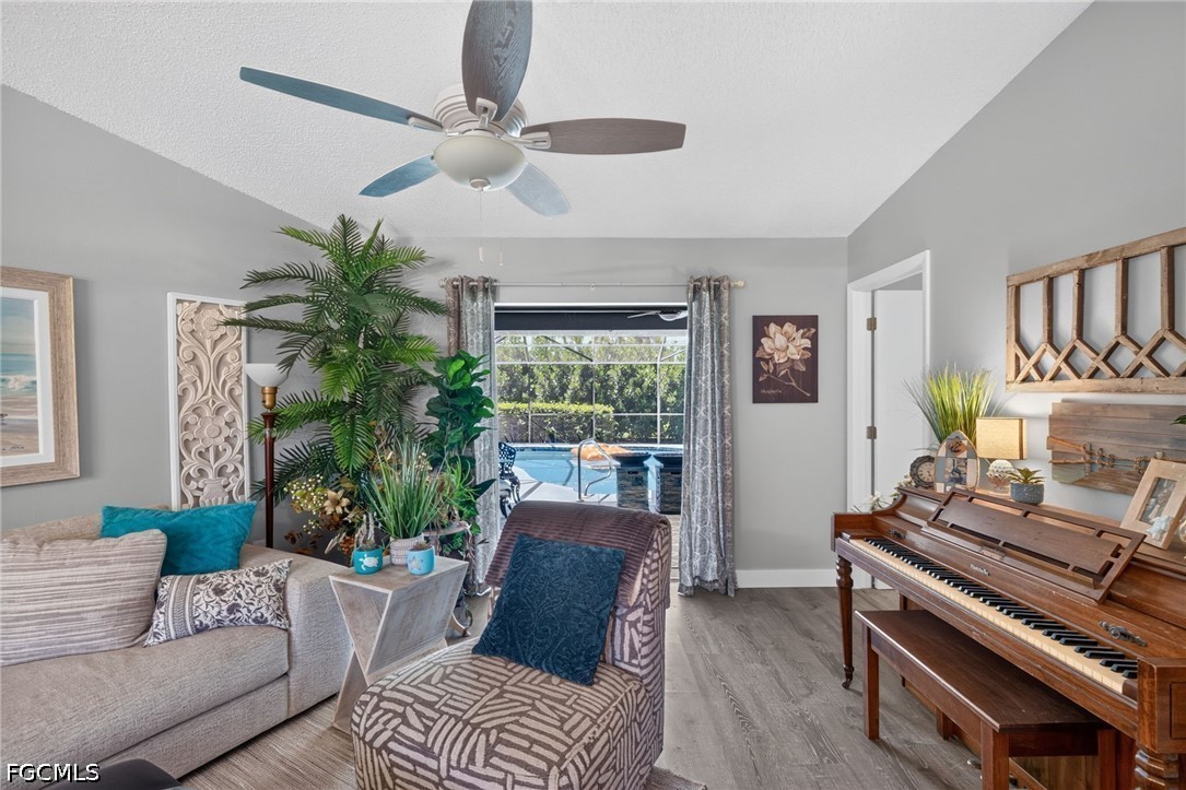 3 Bed Pool Home for Sale in Cape Coral, photo 8
