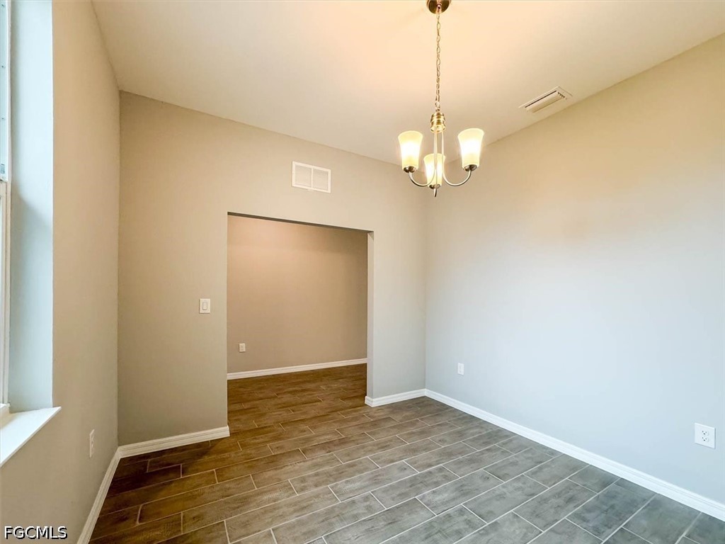 3 Bed SingleFamilyResidence for Sale in Cape Coral, photo 8