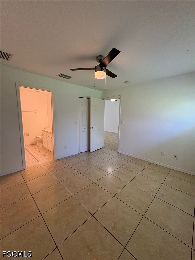 2 Bed Triplex for Sale in Cape Coral, photo 8