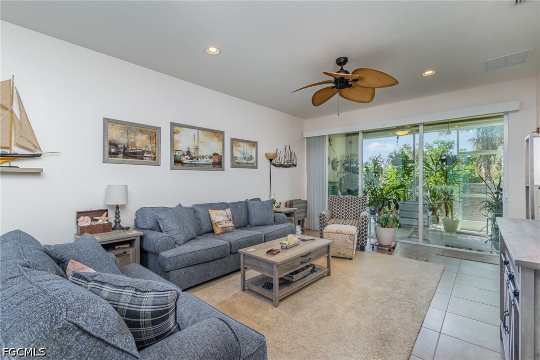 2 Bed Condominium for Sale in Abaco, photo 8