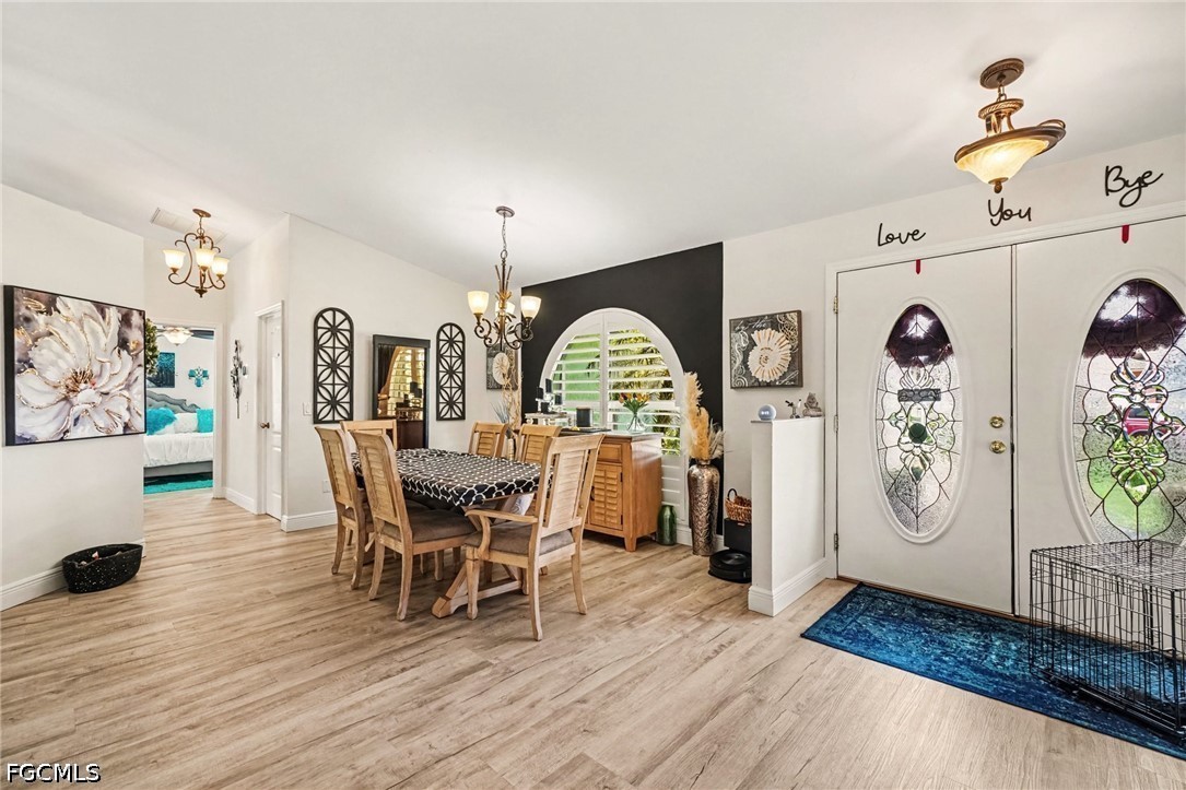 3 Bed Pool Home for Sale in Cape Coral, photo 8