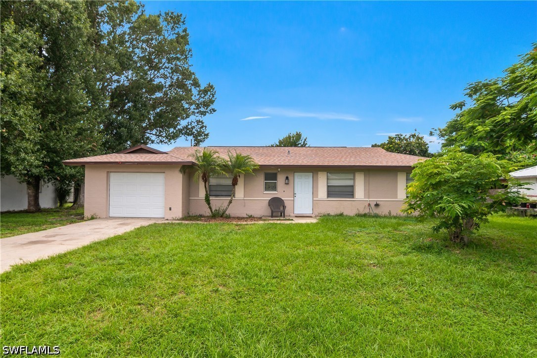3 Bed SingleFamilyResidence for Sale in Fort Myers, photo 8