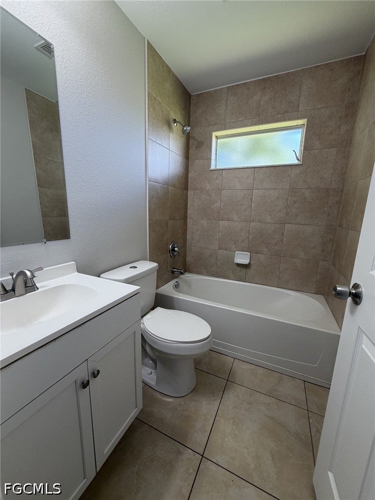 2 Bed Duplex for Sale in Cape Coral, photo 8