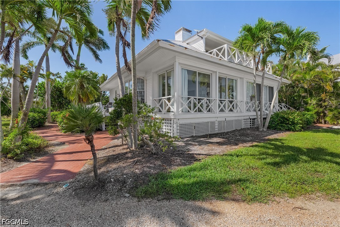 3 Bed Attached for Sale in Useppa Island, photo 8