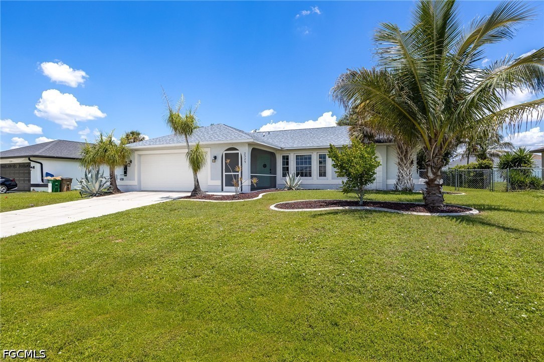 3 Bed SingleFamilyResidence for Sale in Cape Coral, photo 8
