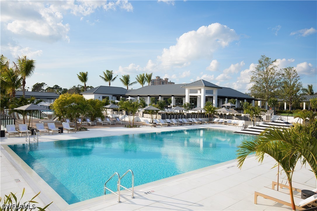 4 Bed Waterfront Home for Sale in Naples, photo 8
