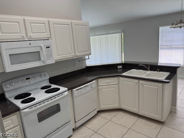 3 Bed SingleFamilyResidence for Sale in Cape Coral, photo 8