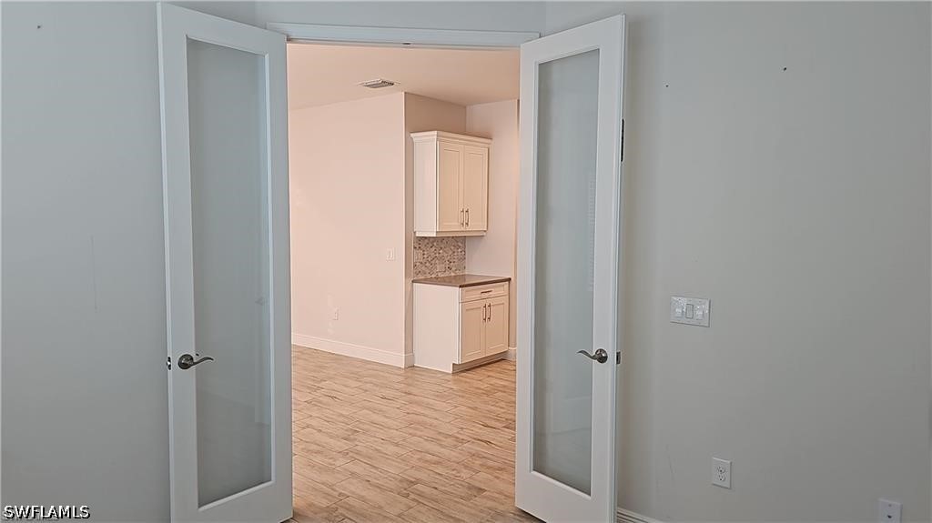 3 Bed Attached for Sale in Naples, photo 8