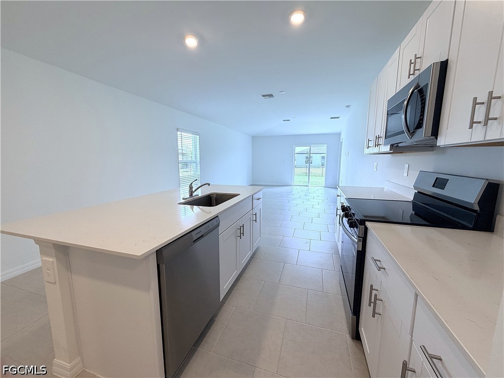 3 Bed SingleFamilyResidence for Sale in Crane Landing, photo 8