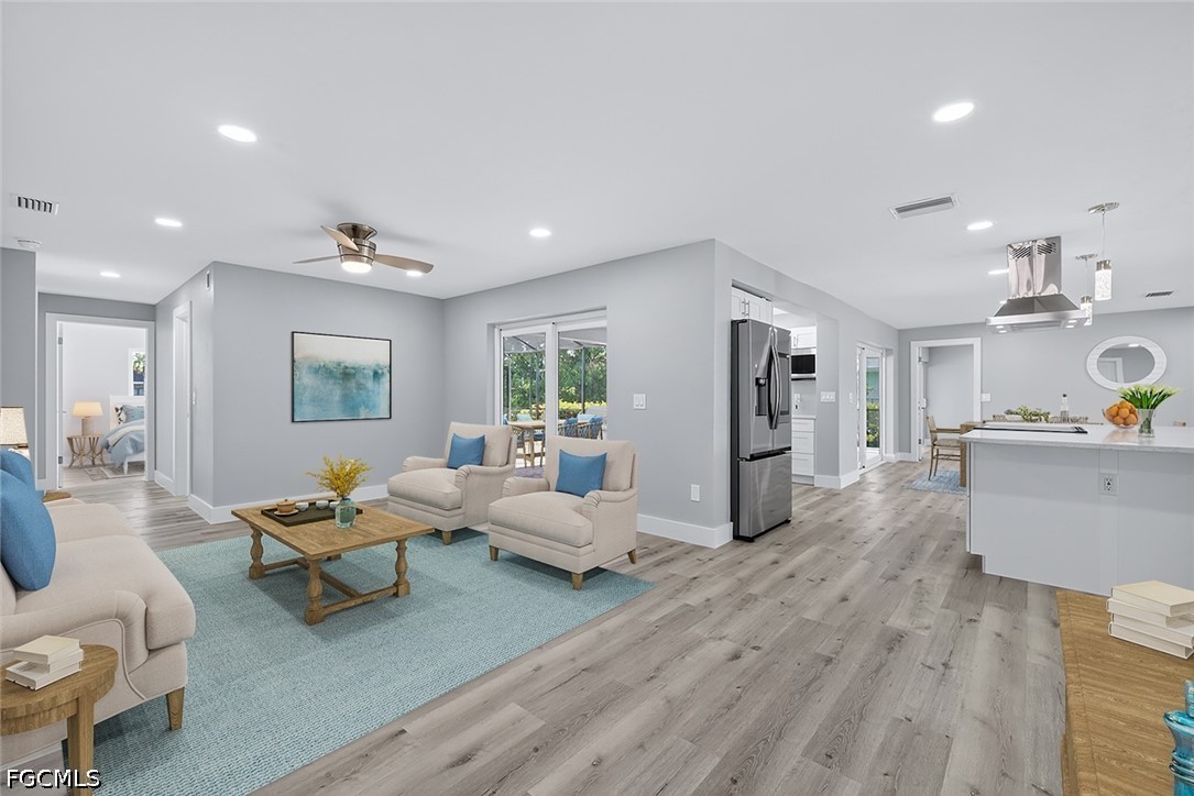 4 Bed Waterfront Home for Sale in Fort Myers, photo 8