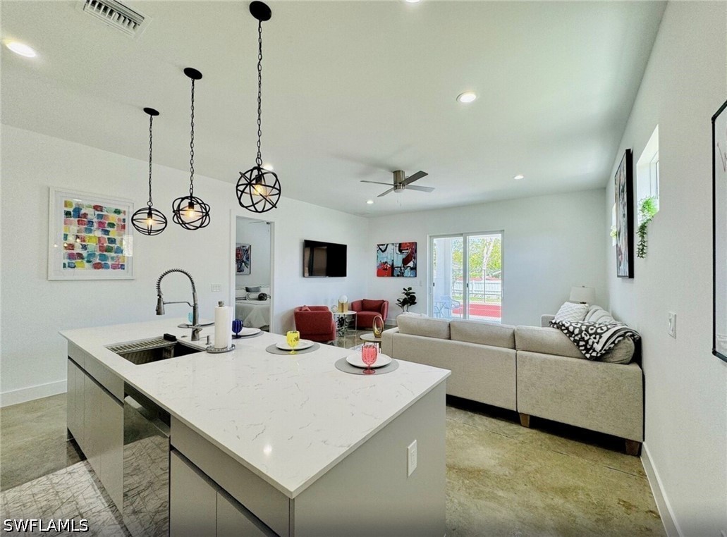 3 Bed Attached for Sale in Shadowlawn At Naples, photo 8