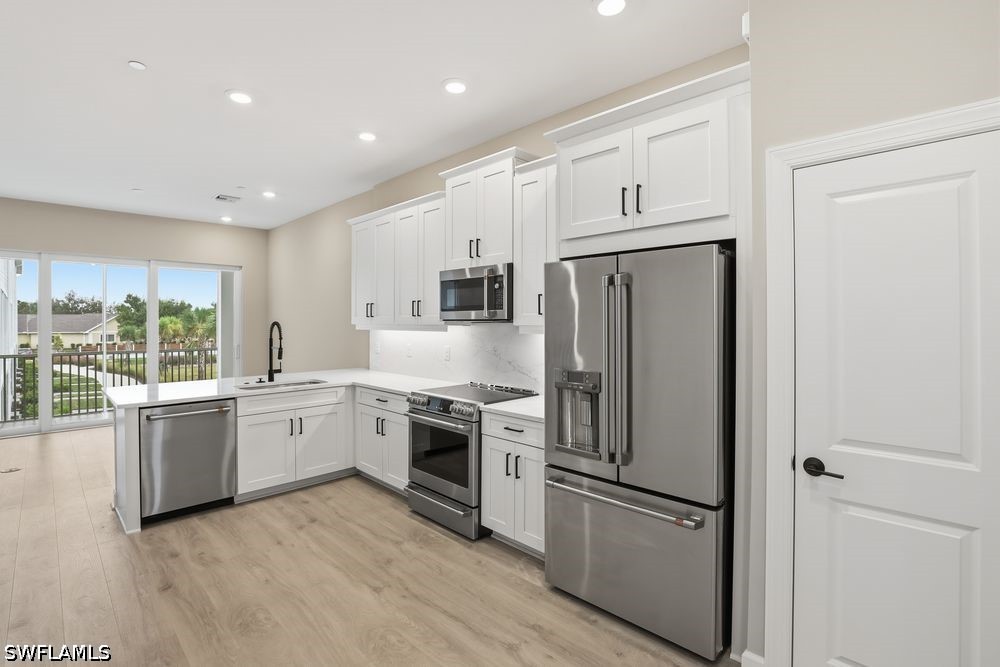 4 Bed Condominium for Sale in Seahaven, photo 8