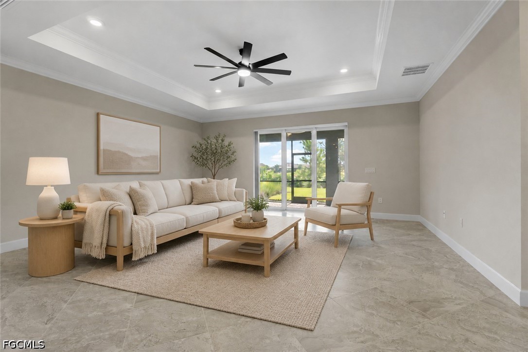 3 Bed SingleFamilyResidence for Sale in Northridge, photo 8