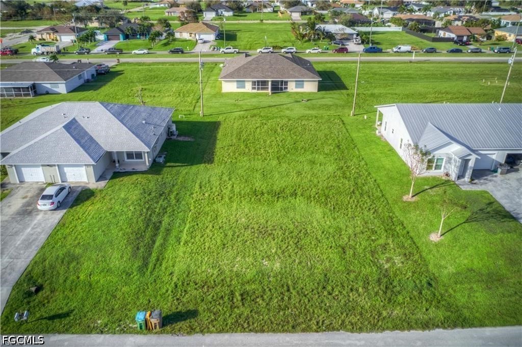 Residential for Sale in Cape Coral, photo 8