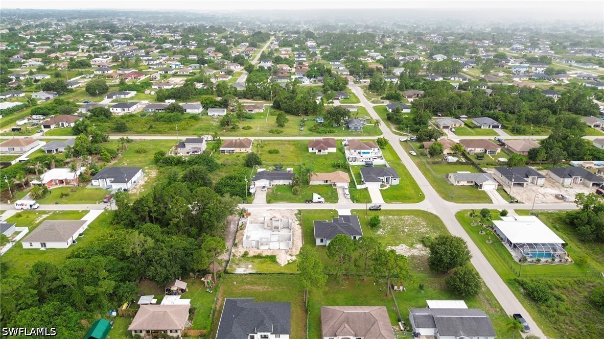 4 Bed SingleFamilyResidence for Sale in Lehigh Acres, photo 8