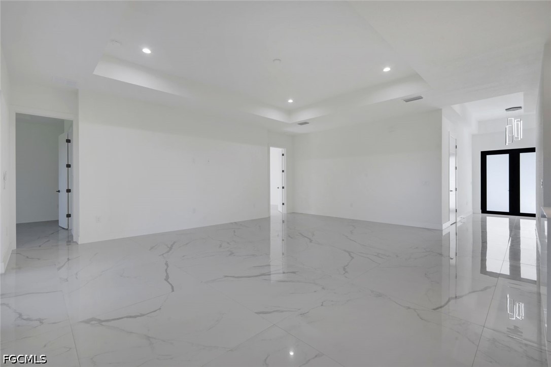 4 Bed SingleFamilyResidence for Sale in Labelle, photo 8