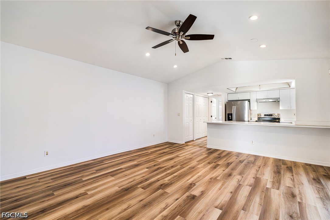 2 Bed Attached for Sale in Enclave, photo 8