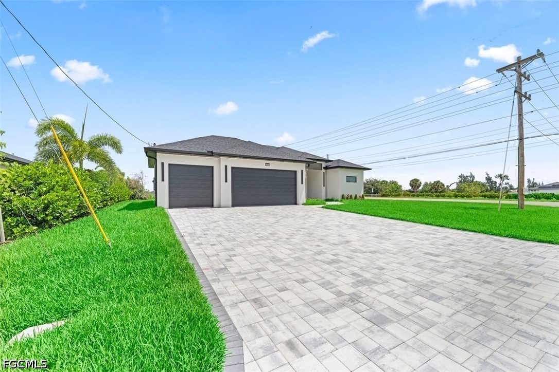 4 Bed Pool Home for Sale in Cape Coral, photo 8