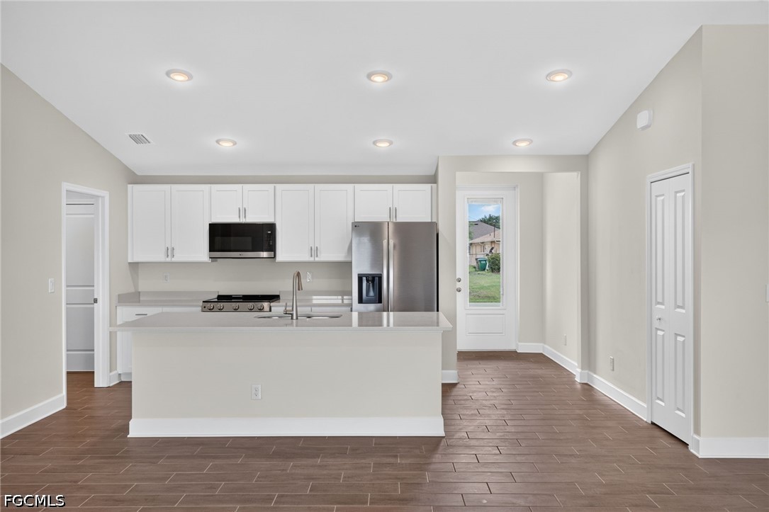4 Bed Waterfront Home for Sale in Cape Coral, photo 8
