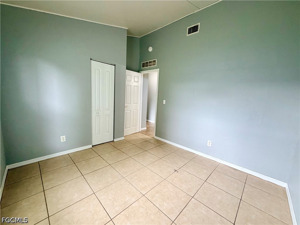 3 Bed SingleFamilyResidence for Sale in Cape Coral, photo 8