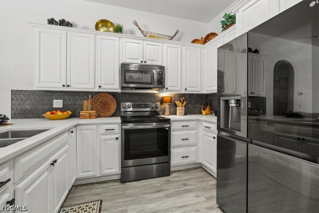 5 Bed Pool Home for Sale in Lehigh Acres, photo 8