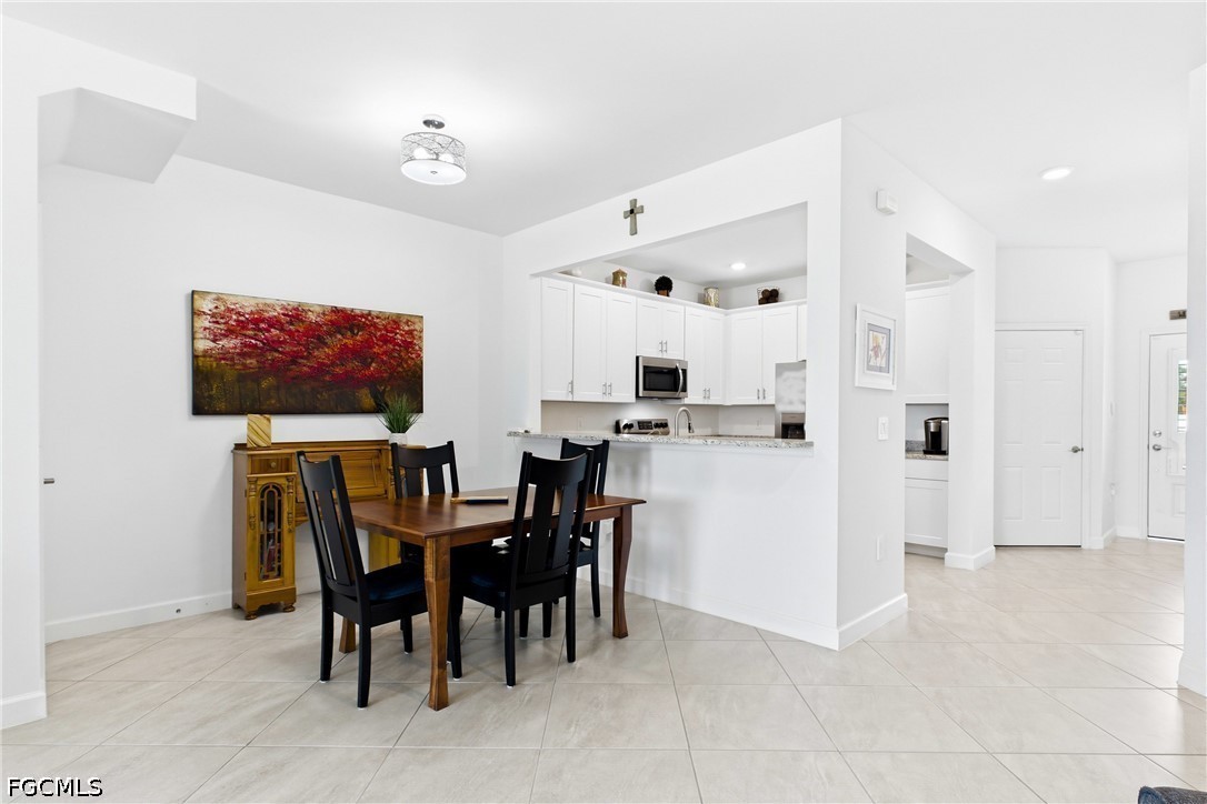 3 Bed Waterfront Home for Sale in Timber Creek, photo 8