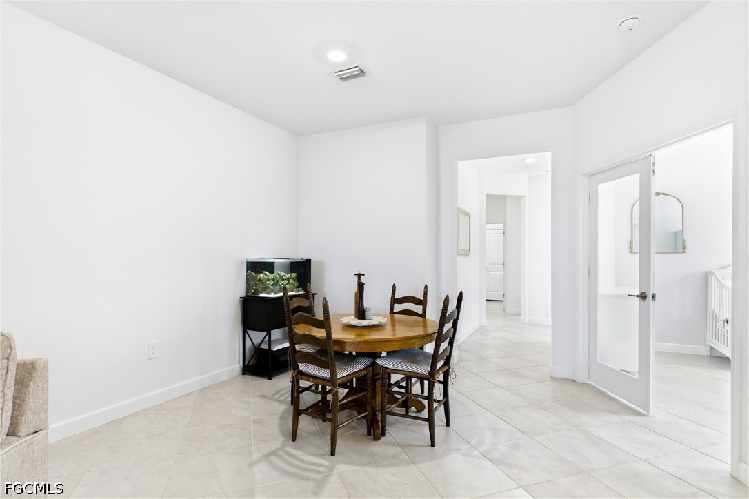 2 Bed Waterfront Home for Sale in Timber Creek, photo 8