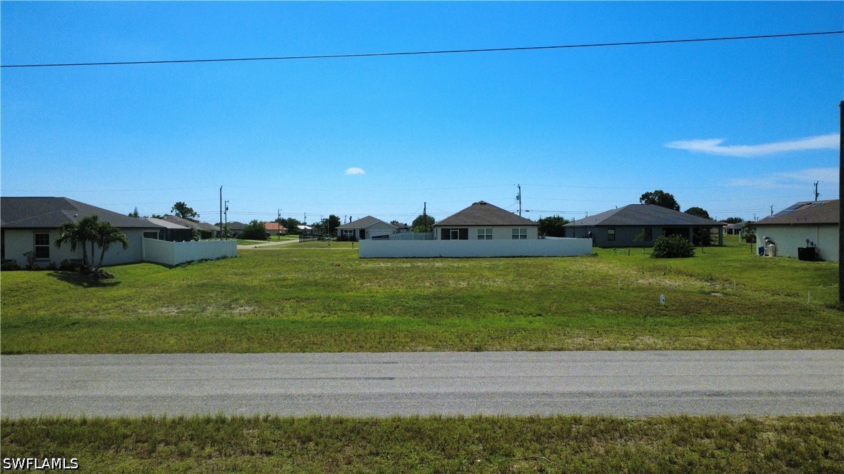 Residential for Sale in Cape Coral, photo 8