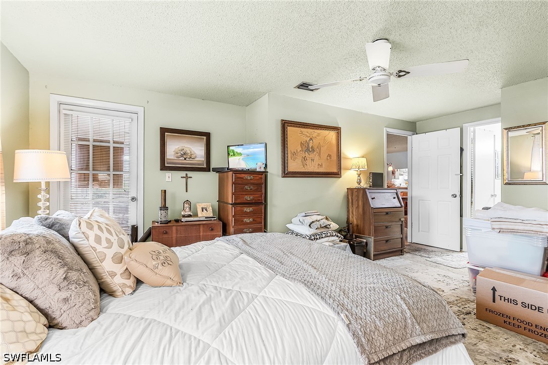 2 Bed Condominium for Sale in Naples, photo 8