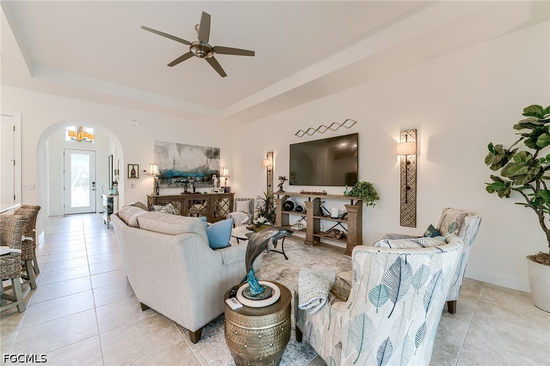 3 Bed Pool Home for Sale in Carena, photo 8