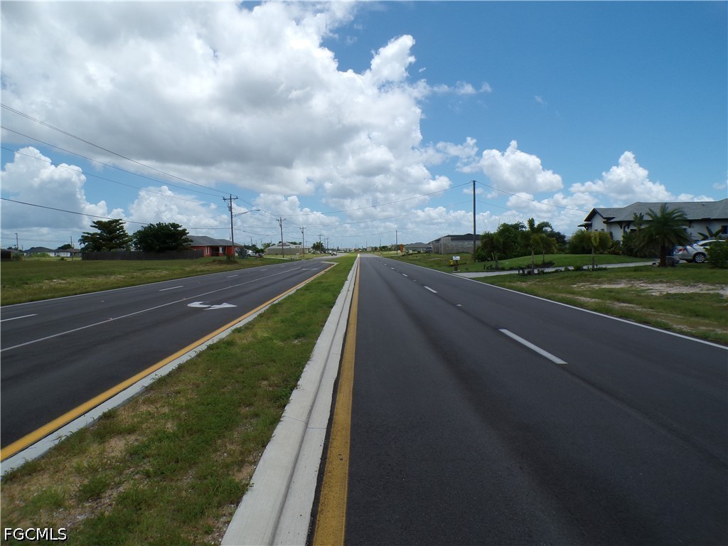 Residential for Sale in Cape Coral, photo 8
