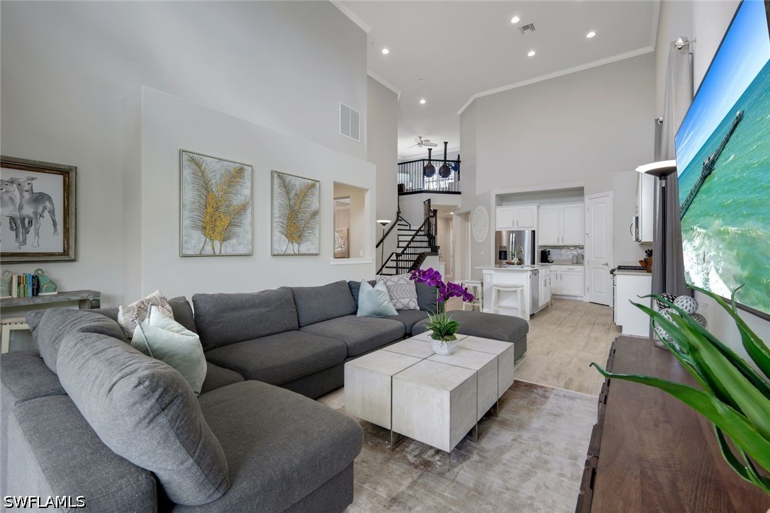 5 Bed Pool Home for Sale in Avery Square, photo 8