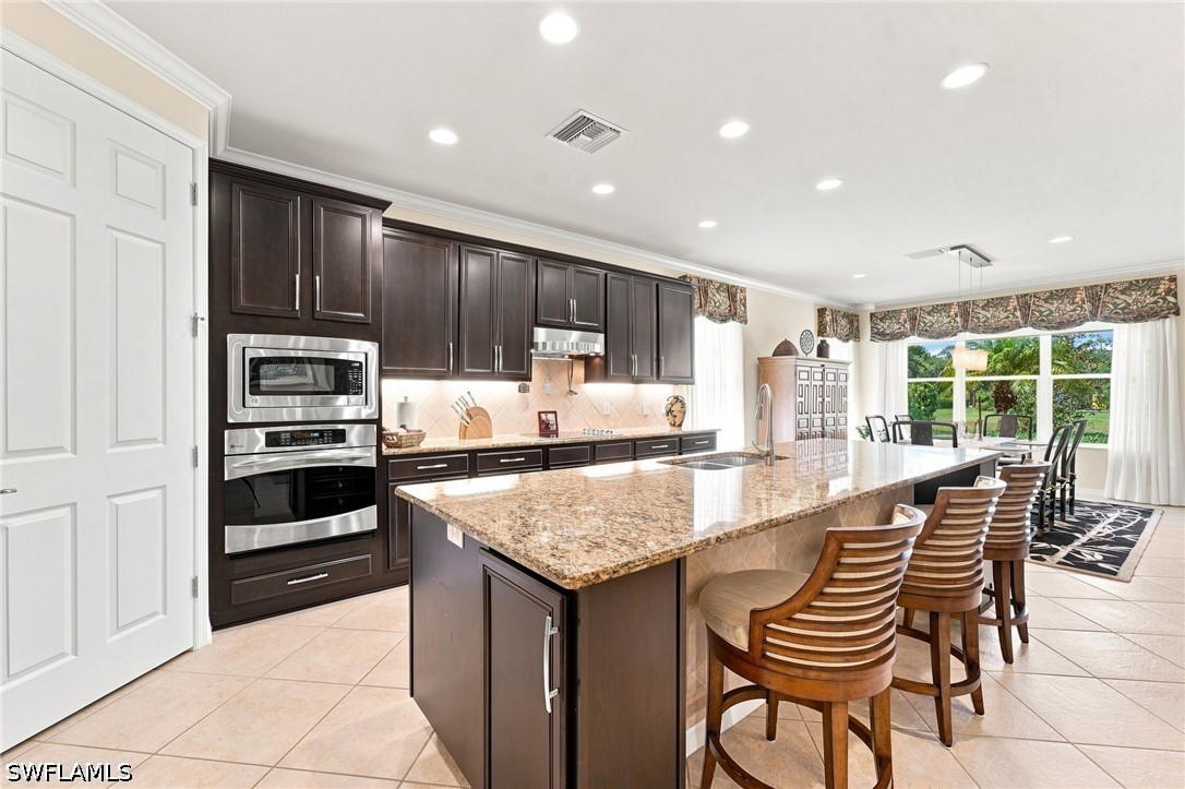 3 Bed Waterfront Home for Sale in Verona Walk, photo 8
