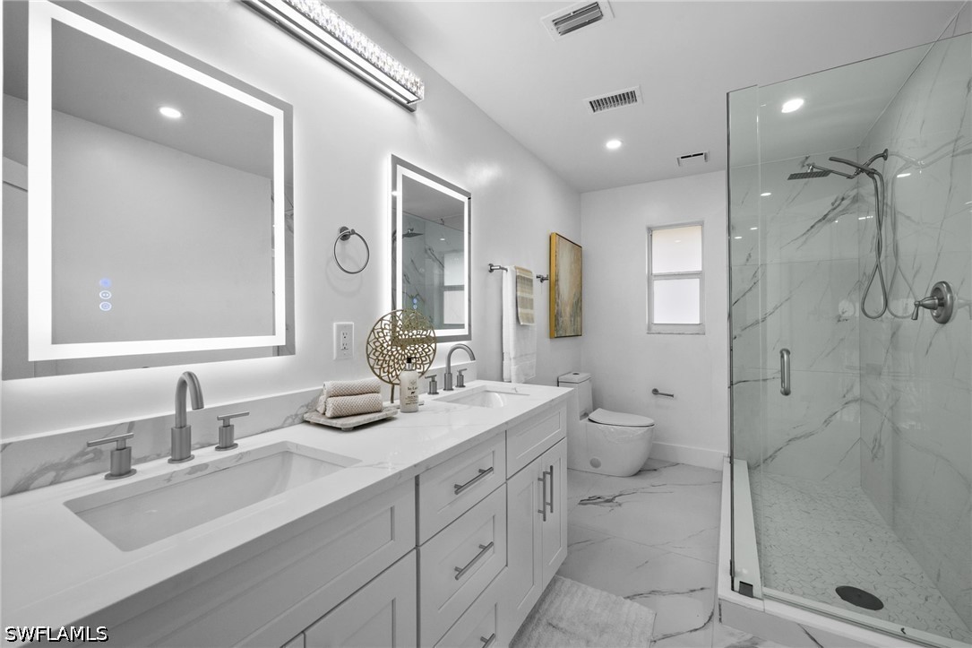 2 Bed Waterfront Home for Sale in Naples, photo 8