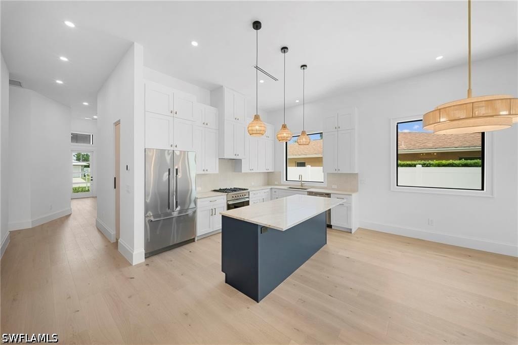 4 Bed Pool Home for Sale in Naples Park, photo 8