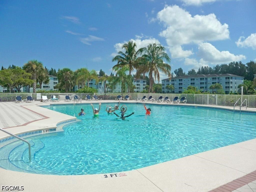 2 Bed Waterfront Home for Sale in Terrace Iv, photo 8
