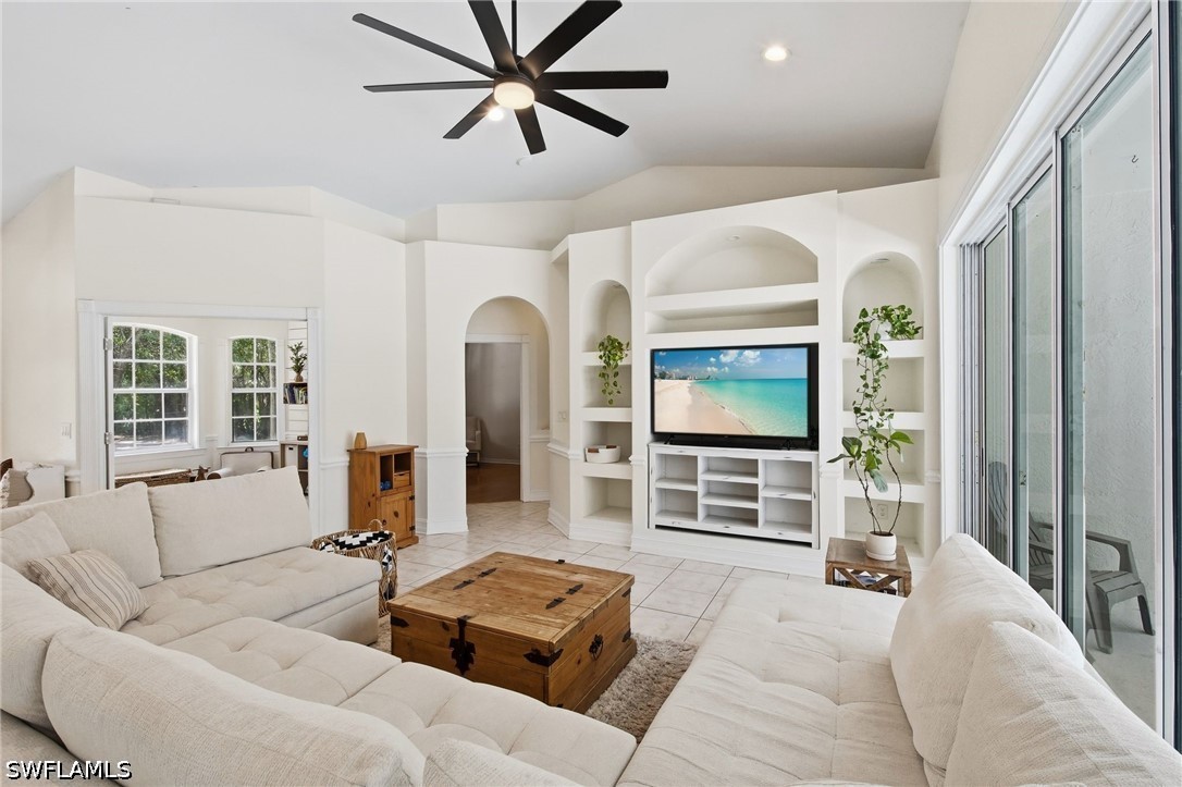 3 Bed Pool Home for Sale in Naples, photo 8