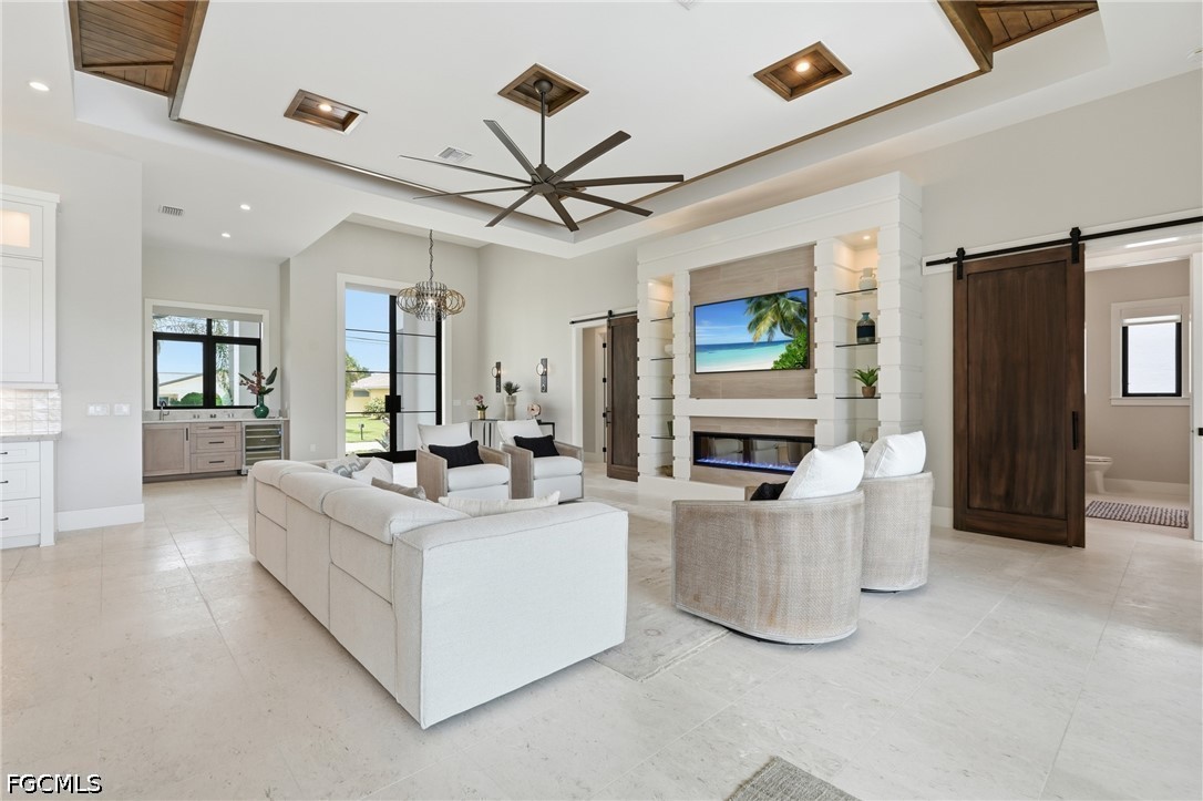 3 Bed Pool Home for Sale in Cape Coral, photo 8