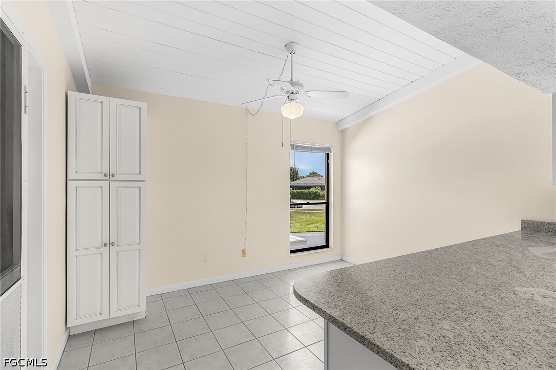 2 Bed Waterfront Home for Sale in Fort Myers, photo 8
