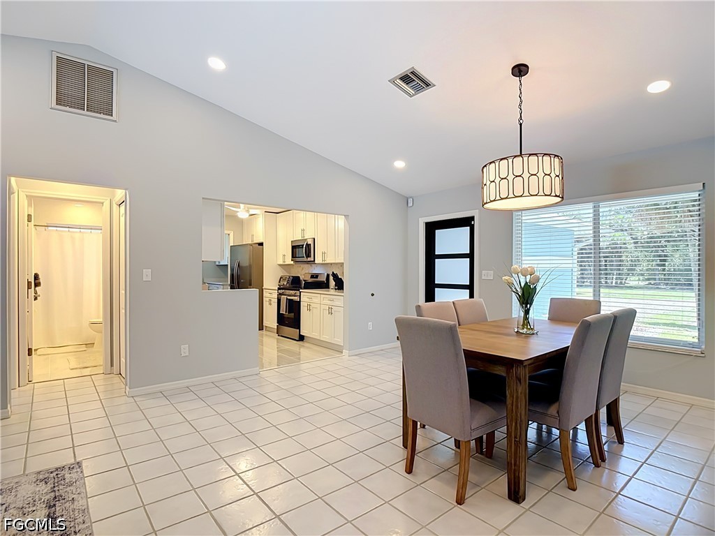 3 Bed Pool Home for Sale in Golden Gate Estates, photo 8