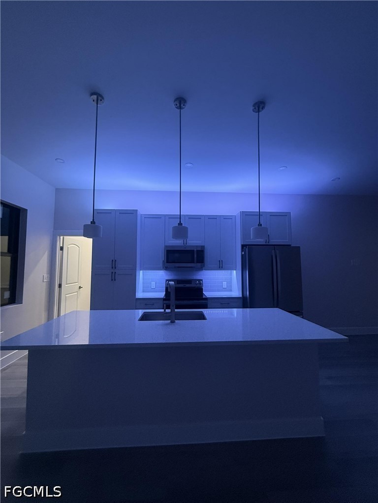 2 Bed SingleFamilyResidence for Sale in Lehigh Acres, photo 8