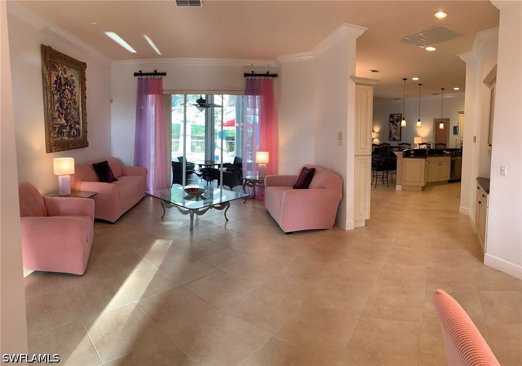 4 Bed Pool Home for Sale in Lely Island Estates, photo 8