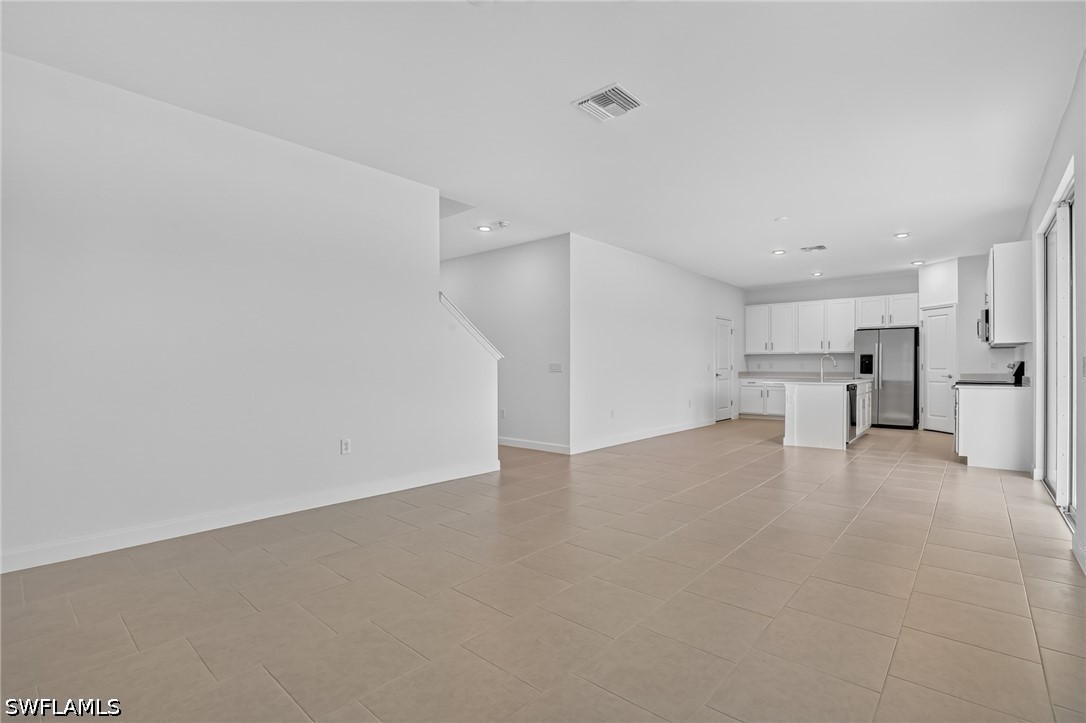 4 Bed SingleFamilyResidence for Sale in Babcock Ranch, photo 8