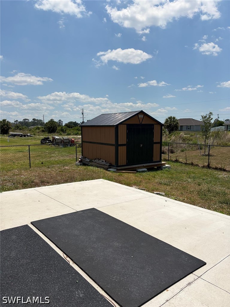 3 Bed SingleFamilyResidence for Sale in Lehigh Acres, photo 8