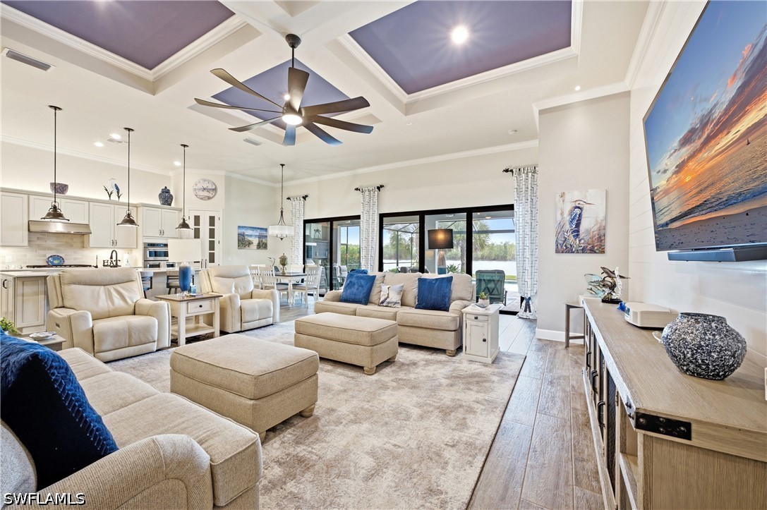 3 Bed Pool Home for Sale in Wildblue, photo 8