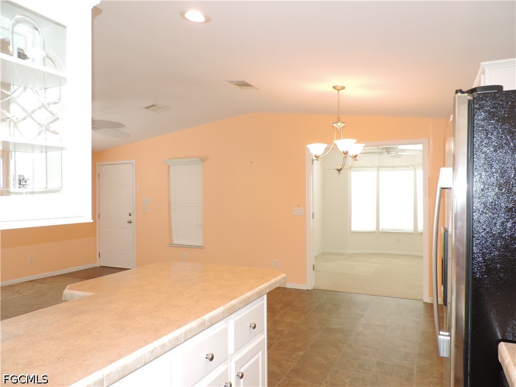 2 Bed ManufacturedHome for Sale in Estero, photo 8