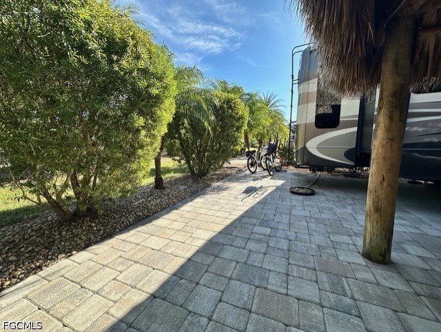 Residential for Sale in Fort Myers, photo 8